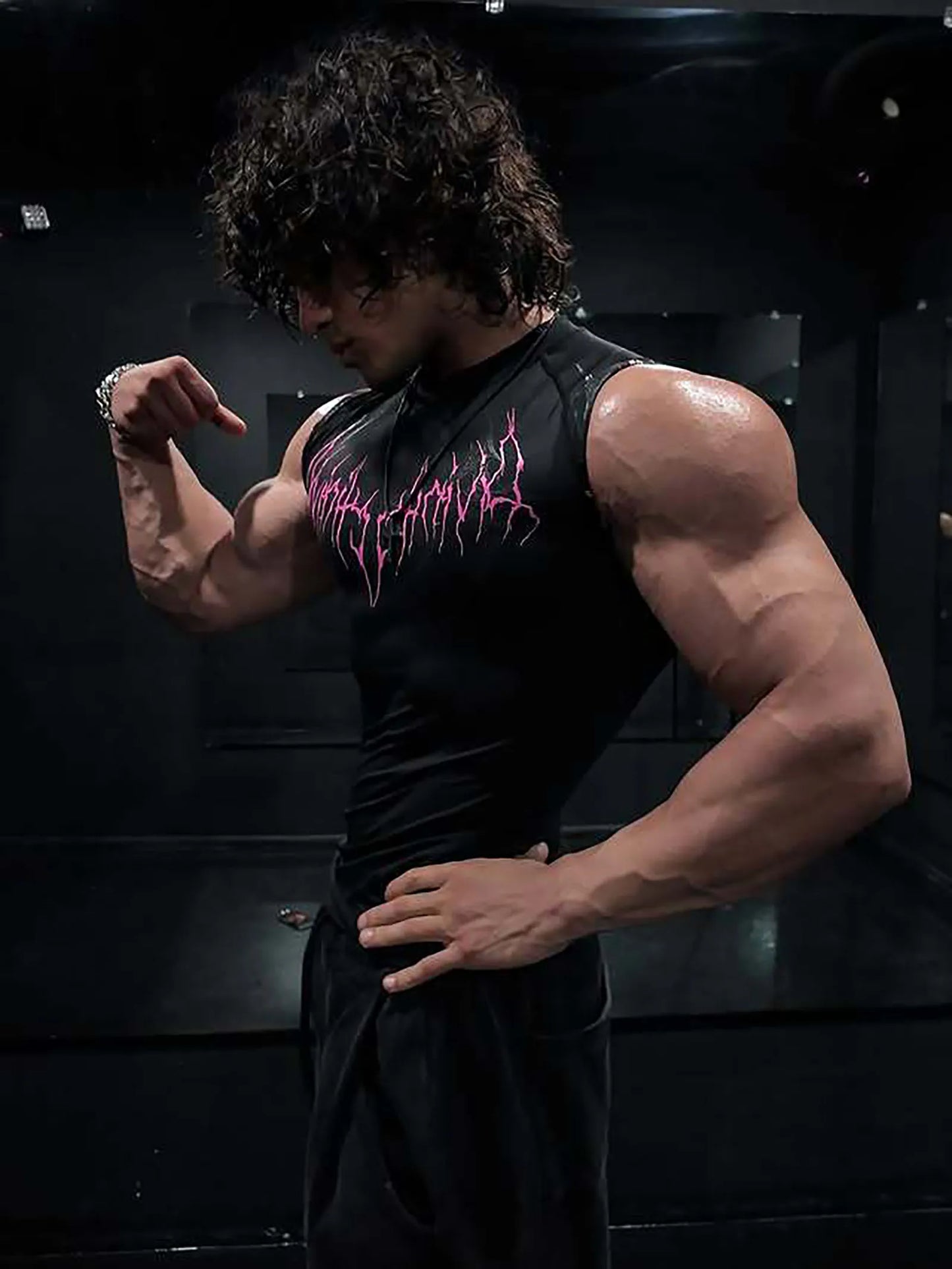 New Summer GYM T-shirt Men's Gothic Print Muscle Tee High Elasticity And Quick Drying Exercise For Bodybuilding Training T-shirt