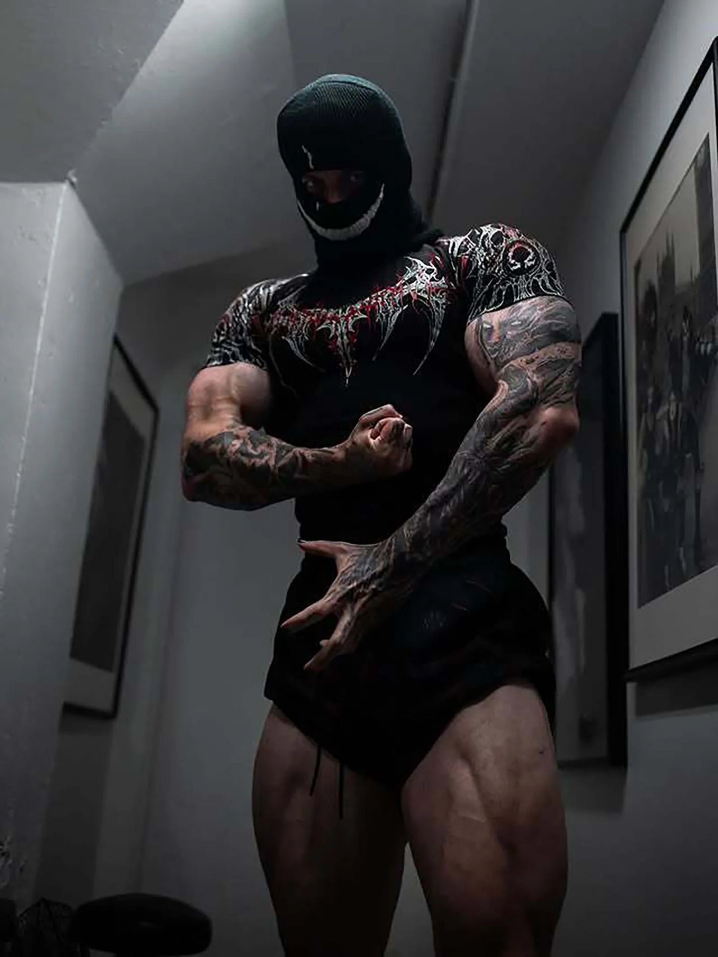 New Summer GYM T-shirt Men's Gothic Print Muscle Tee High Elasticity And Quick Drying Exercise For Bodybuilding Training T-shirt